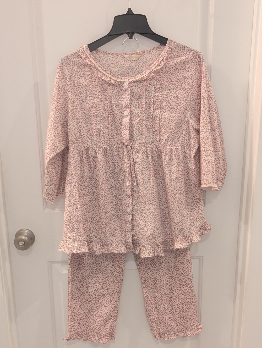 May flower Women Cotton Pink Floral Ruffle Pajama Set Cropped / Capri